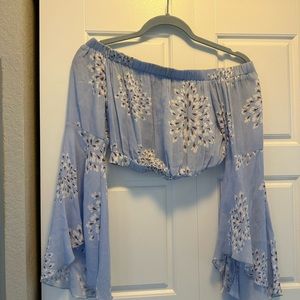 SEEK brand new crop top floral with blue flowy sleeves